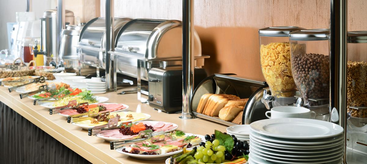 Отель «Империал Hotel & SPA»: Завтраки